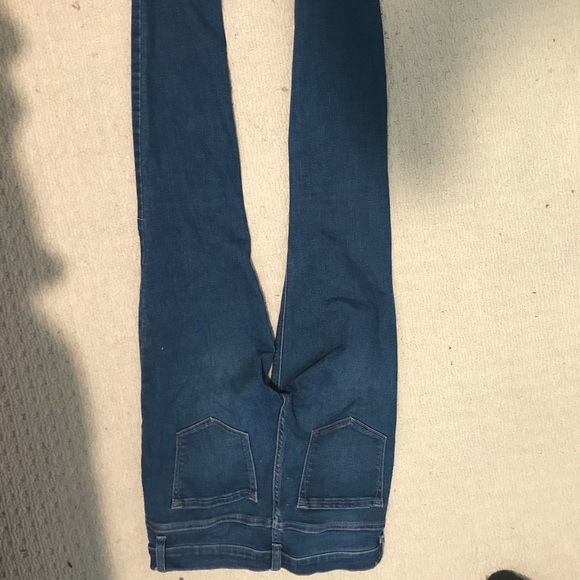 Harper Skinny Jeans - Picture 3 of 3